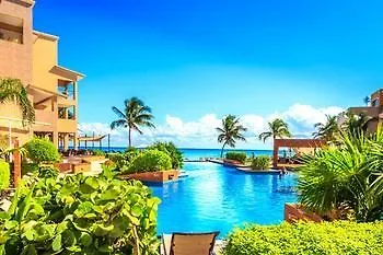 El Faro Oceanfront By Bric Hotel Playa del Carmen