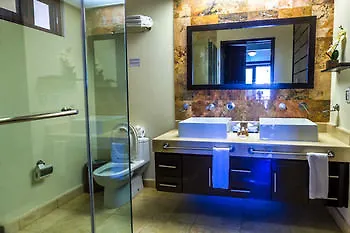 El Faro Oceanfront By Bric Hotel Playa del Carmen